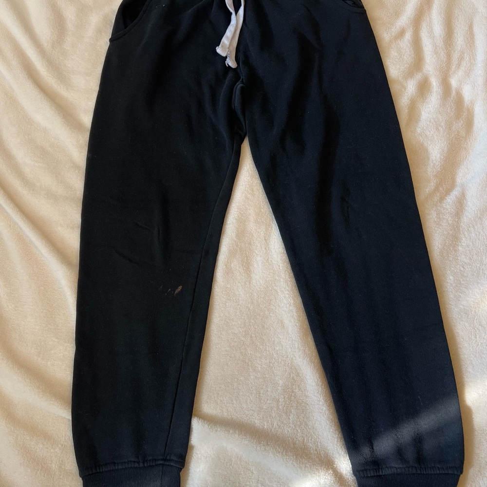 Women’s Stylish Black Joggers with Drawstring